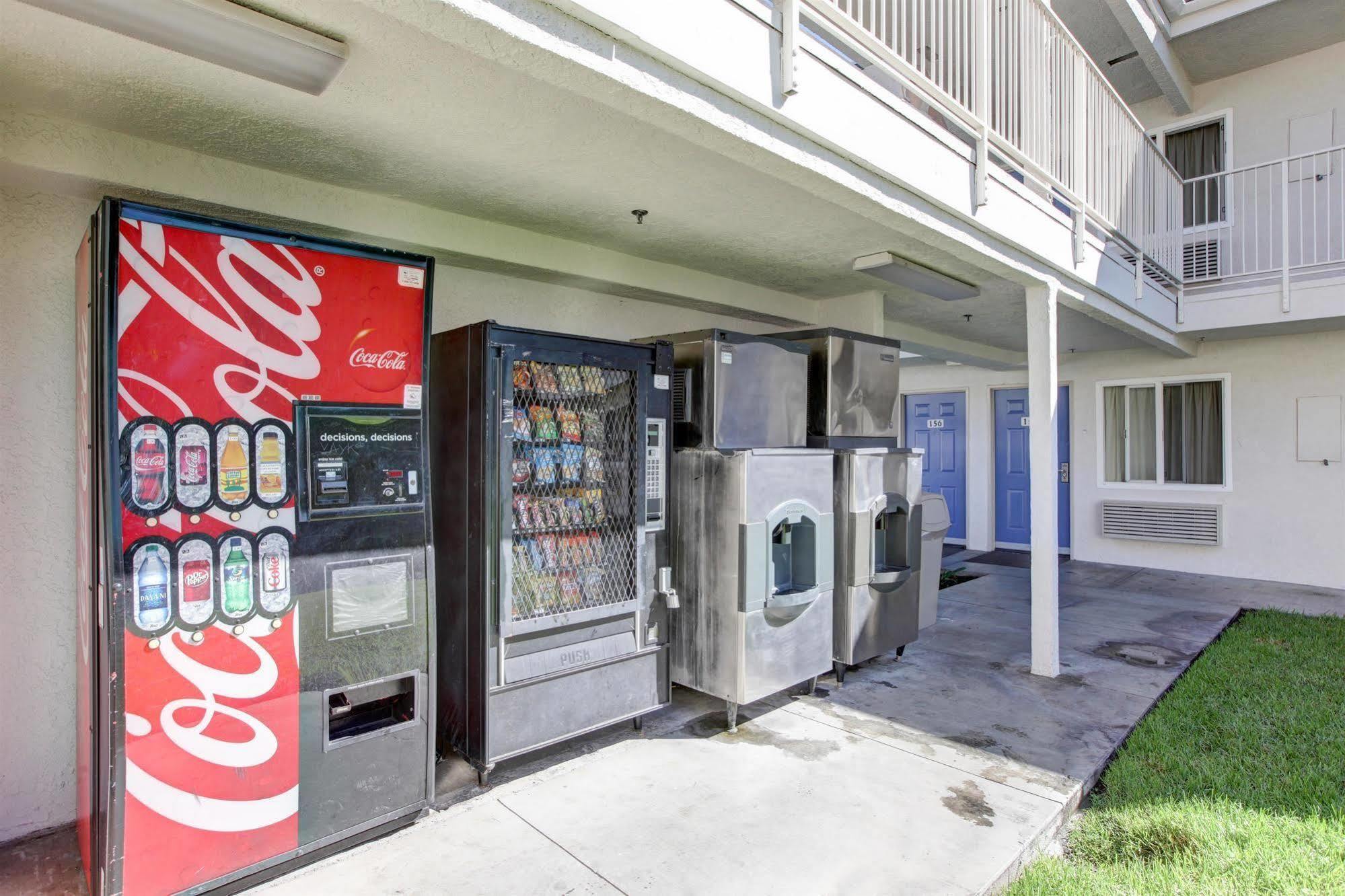 Motel 6-Westminster, Ca - North Dış mekan fotoğraf